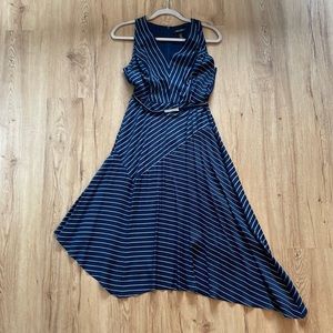 White House Black Market dress~~size 4